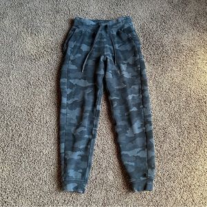 Lululemon scuba high rise joggers